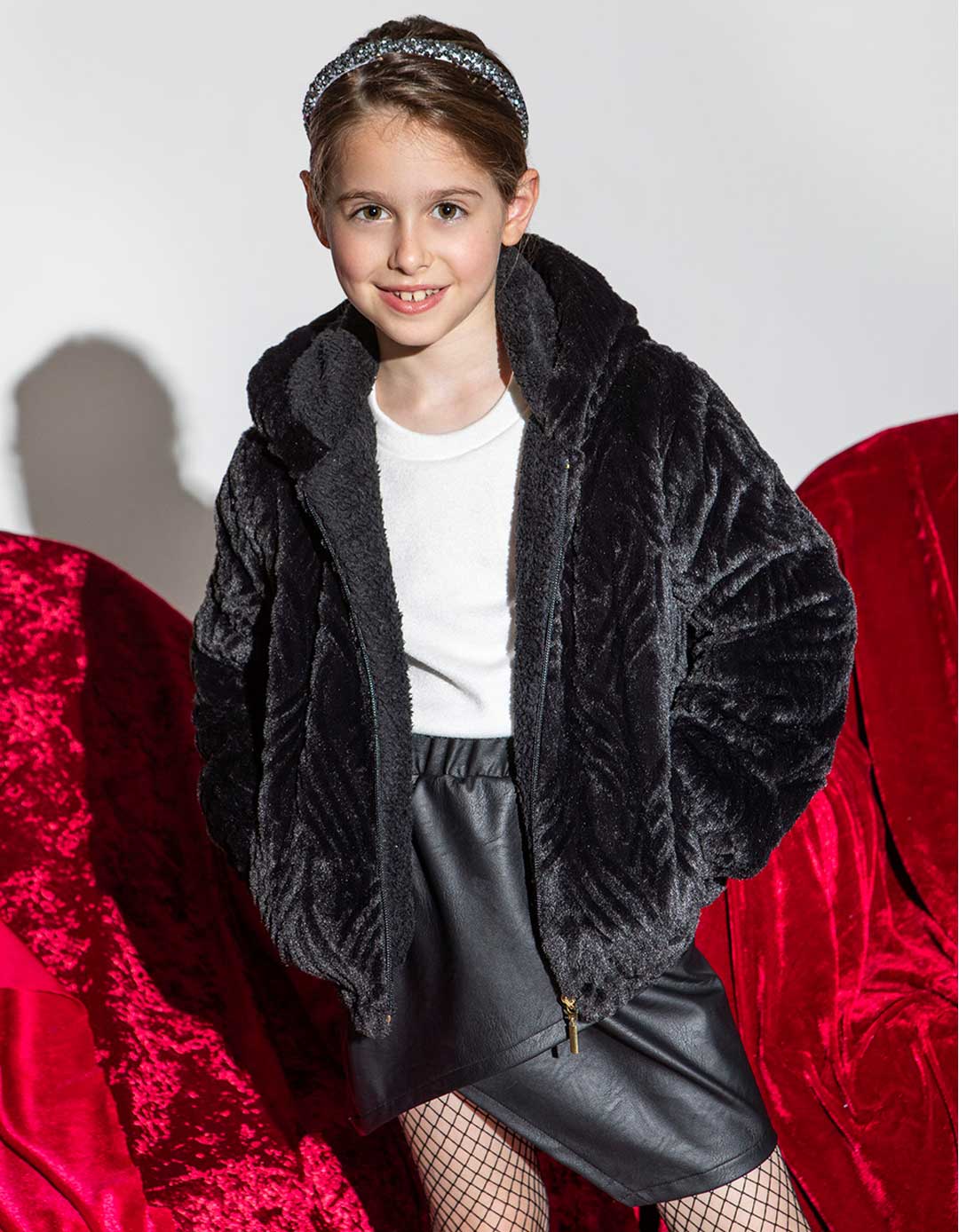 Φούστα για κορίτσι δερματίνη, μαύρη, Slim Fit, 100%Pes. Φούστα για κορίτσι δερματίνη, μαύρη, Slim Fit, 100%Pes.