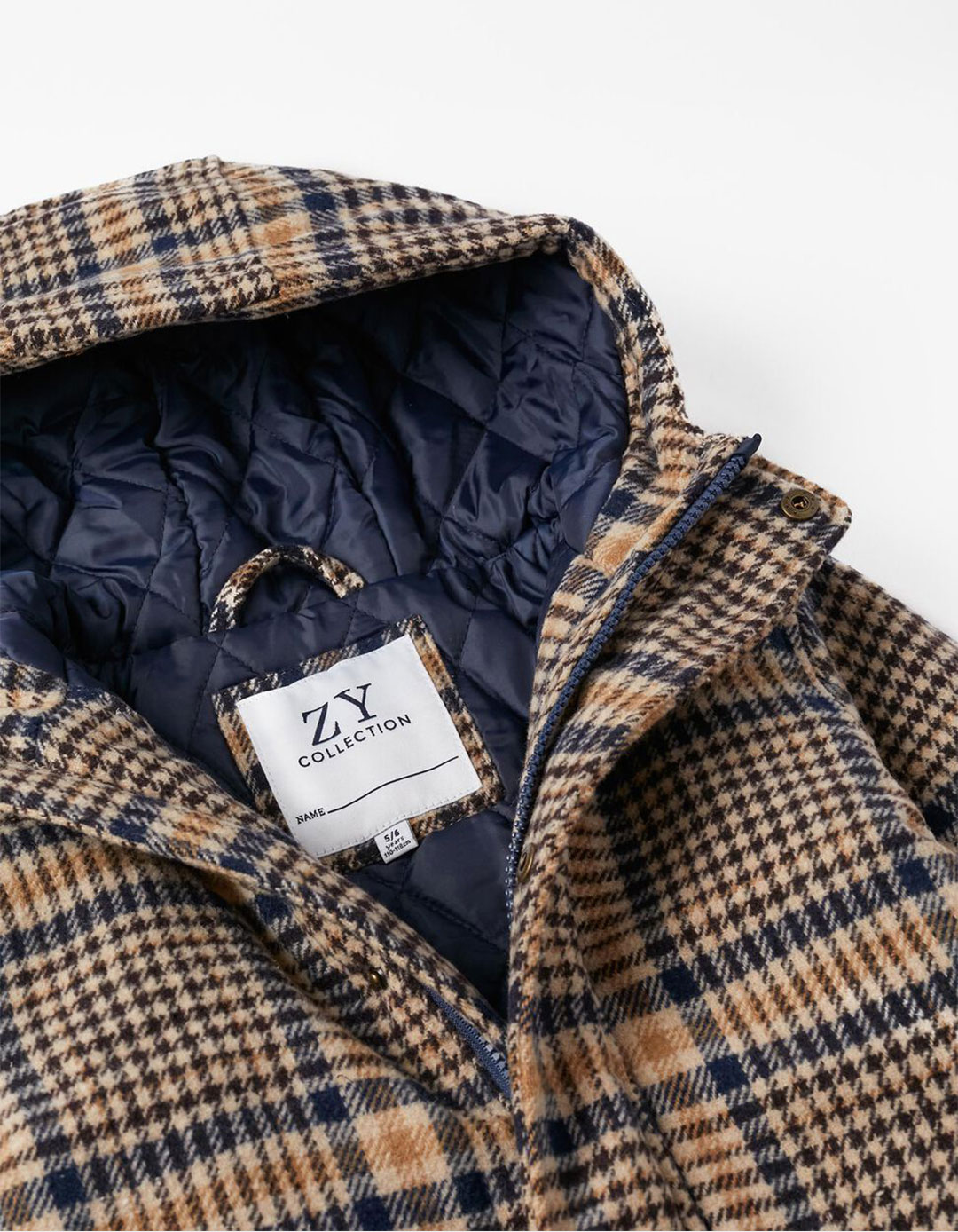 Μπουφάν καρό παρκά για αγόρι με κουκούλα μπεζ -μπλε, Slim Fit, 56% πολυεστέρας, 19% ακρυλικό, 10% βισκόζ, 6% πολυαδιμική. Μπουφάν καρό παρκά για αγόρι με κουκούλα μπεζ -μπλε, Slim Fit, 56% πολυεστέρας, 19% ακρυλικό, 10% βισκόζ, 6% πολυαδιμική.