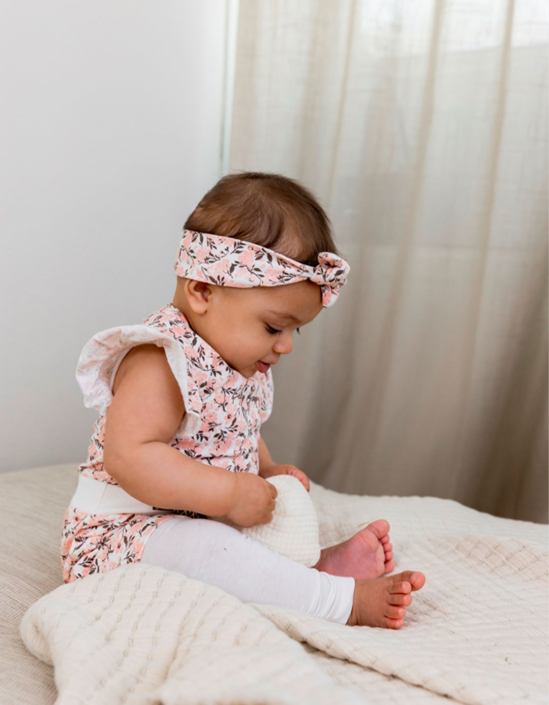 Φόρεμα floral για κορίτσι με κολάν και κορδέλα