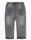 Γκρι τζιν παντελόνι για αγόρι, Slim Fit, 98% βαμβάκι, 2% ελαστάνη.