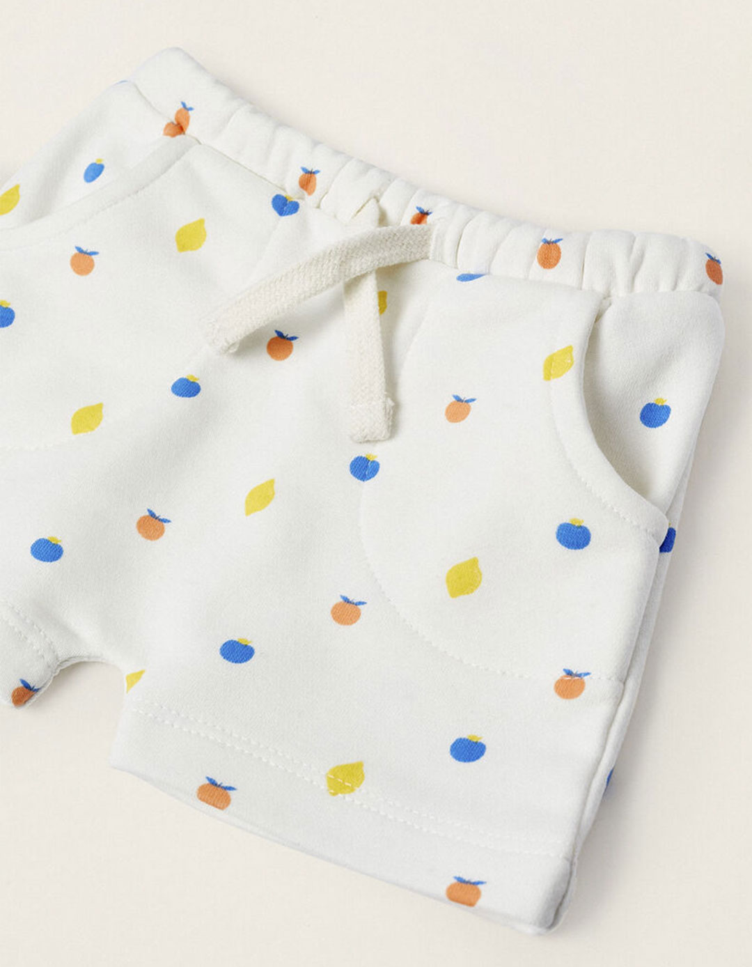 Λευκό σορτς για νεογέννητα αγόρια, Slim Fit, 100% βαμβάκι.