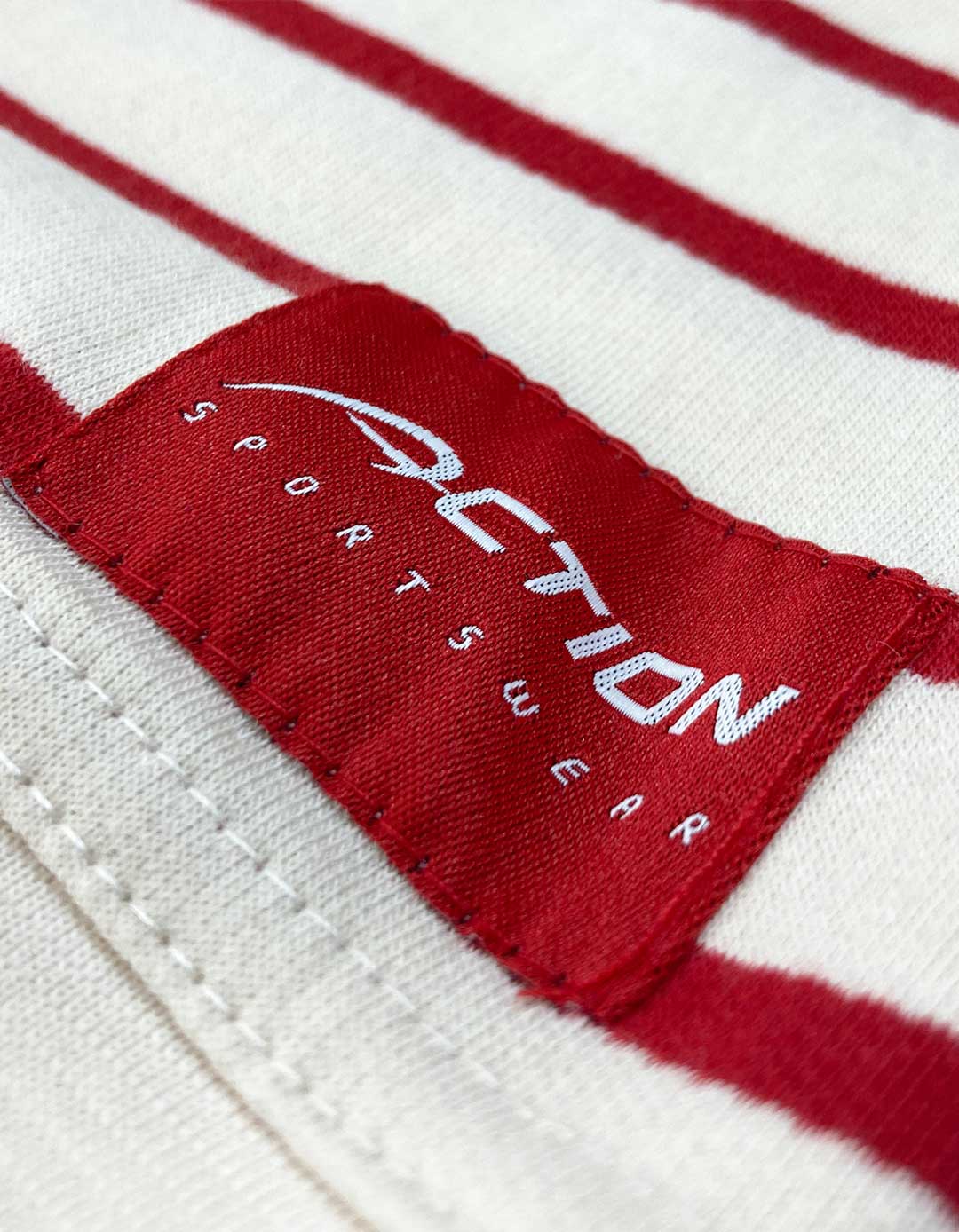 Εποχιακή ριγέ  μπλούζα για αγόρι κόκκινη, Regular Fit, 100% βαμβάκι. Εποχιακή ριγέ  μπλούζα για αγόρι κόκκινη, Regular Fit, 100% βαμβάκι.