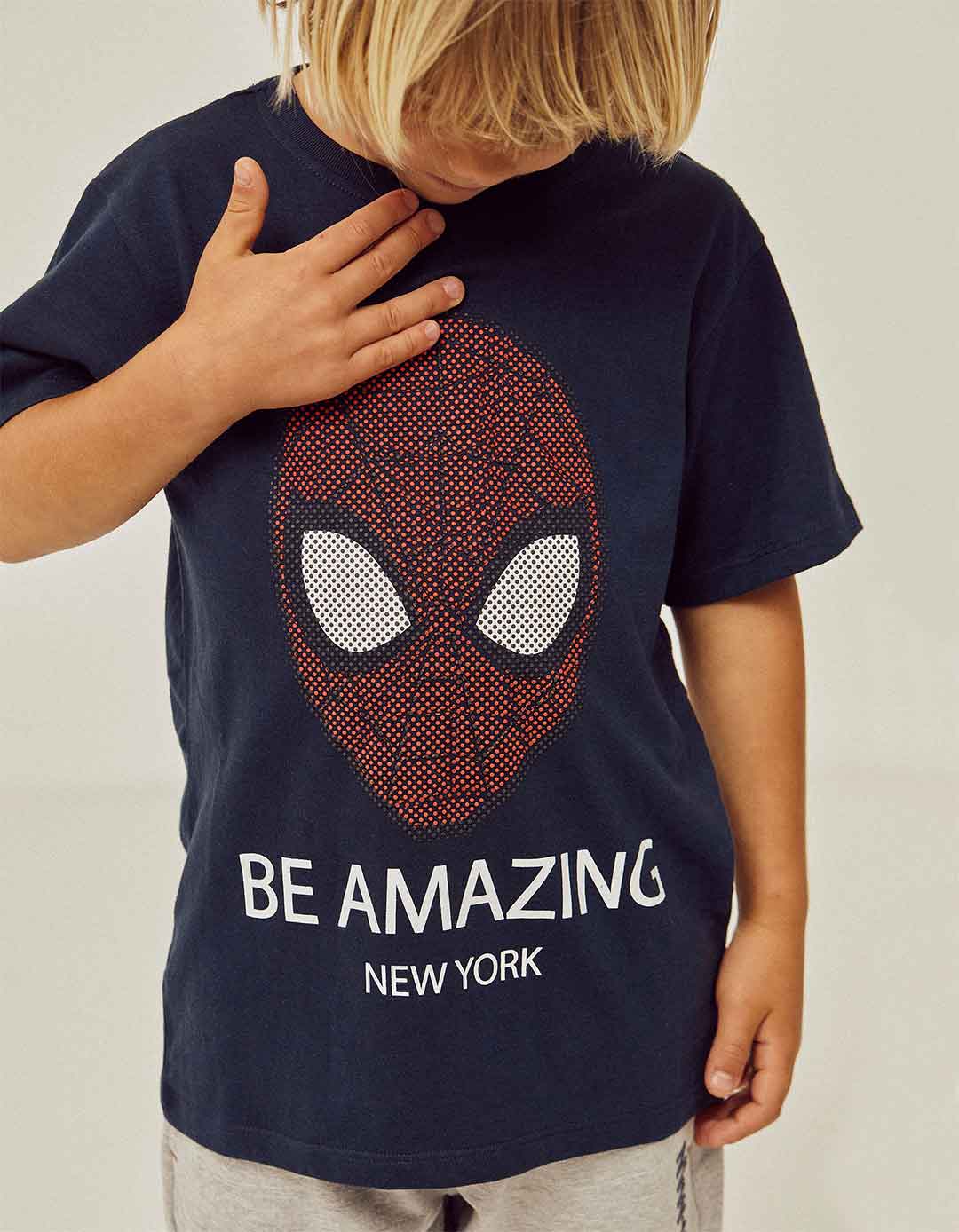 Σκούρο μπλε κοντομάνικο μπλουζάκι για αγόρια, με τύπωμα Spiderman, Slim Fit, 100% βαμβάκι.