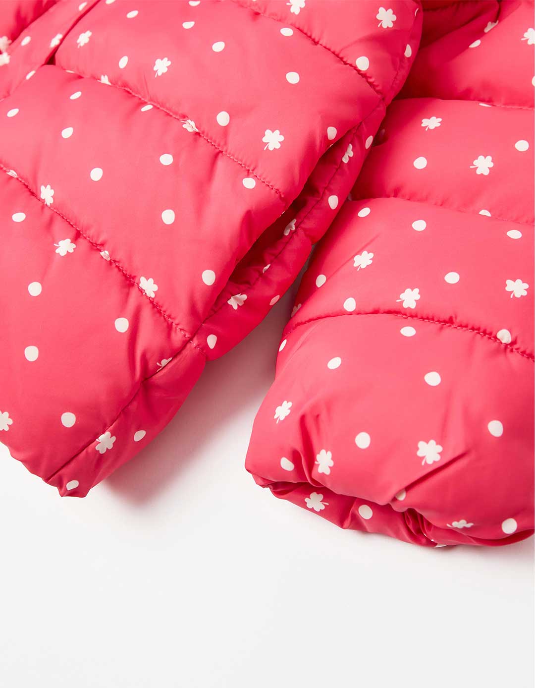 Παιδικό μπουφάν για κορίτσι, φούξια. Παιδικό μπουφάν για κορίτσι, φούξια.