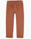 Καφέ παντελόνι twill για αγόρι, Slim Fit, 100% βαμβάκι. Καφέ παντελόνι twill για αγόρι, Slim Fit, 100% βαμβάκι.