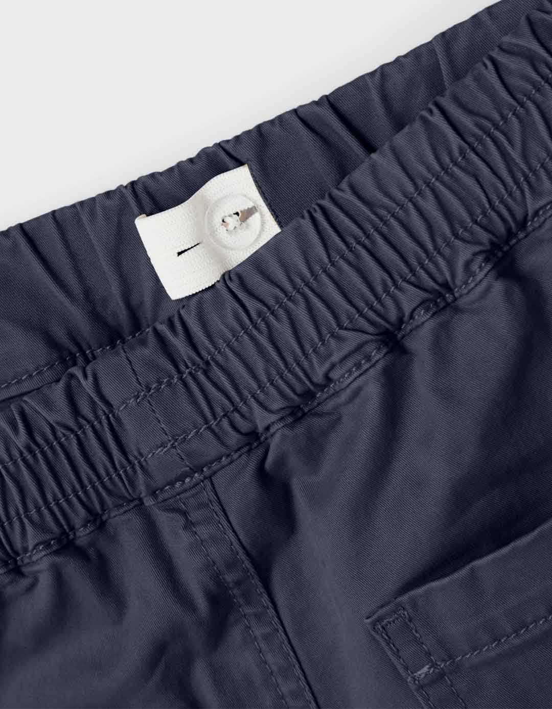 Παντελόνι υφασμάτινο σε μπλε χρώμα για αγόρι, Regular Fit, 98% βαμβάκι, 2% ελαστάνη. Παντελόνι υφασμάτινο σε μπλε χρώμα για αγόρι, Regular Fit, 98% βαμβάκι, 2% ελαστάνη.