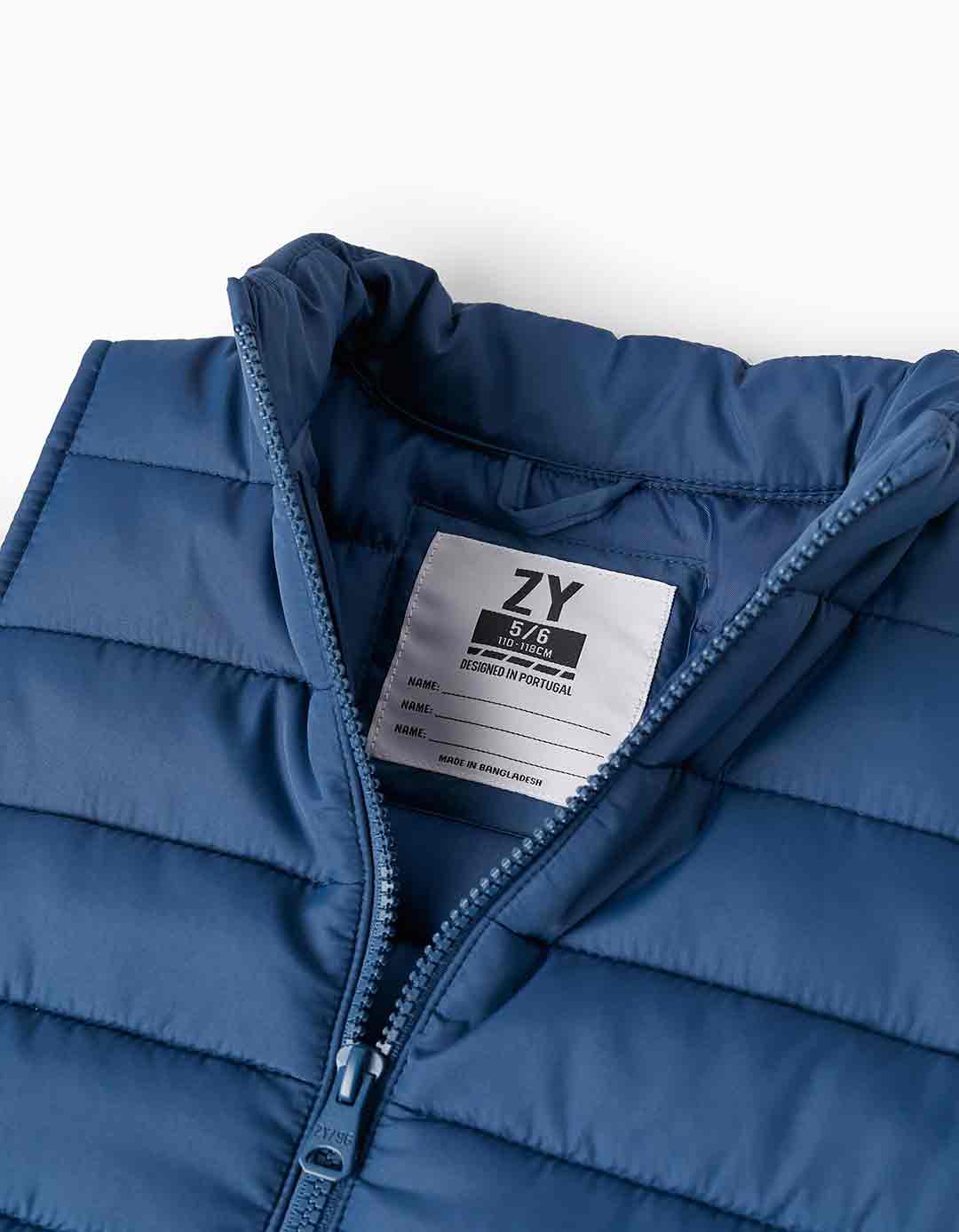 Παιδικό αμάνικο μπουφάν για αγόρι, μπλε, Slim Fit, 100% πολυεστέρας. Παιδικό αμάνικο μπουφάν για αγόρι, μπλε, Slim Fit, 100% πολυεστέρας.