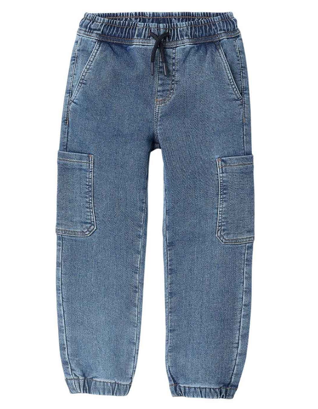 Παιδικό τζιν παντελόνι με τσέπες και λάστιχο στη μέση. Slim fit.