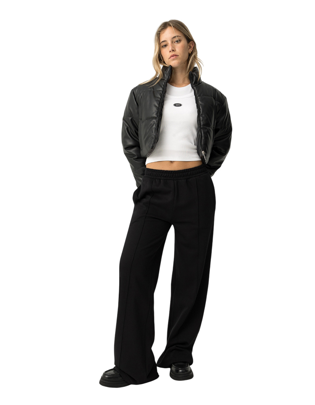 Παντελόνι φούτερ Tiffosi Teen Girl μαύρο με fleece εσωτερικό Εφηβικό φούτερ παντελόνι Tiffosi σε μαύρο χρώμα με fleece επένδυση