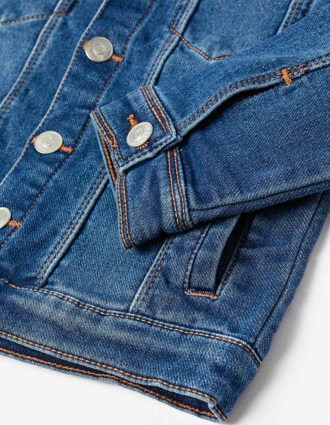 Μπλε τζιν μπουφάν για αγόρια, Slim Fit, 84% βαμβάκι, 15% πολυεστέρας. Μπλε τζιν μπουφάν για αγόρια, Slim Fit, 84% βαμβάκι, 15% πολυεστέρας.